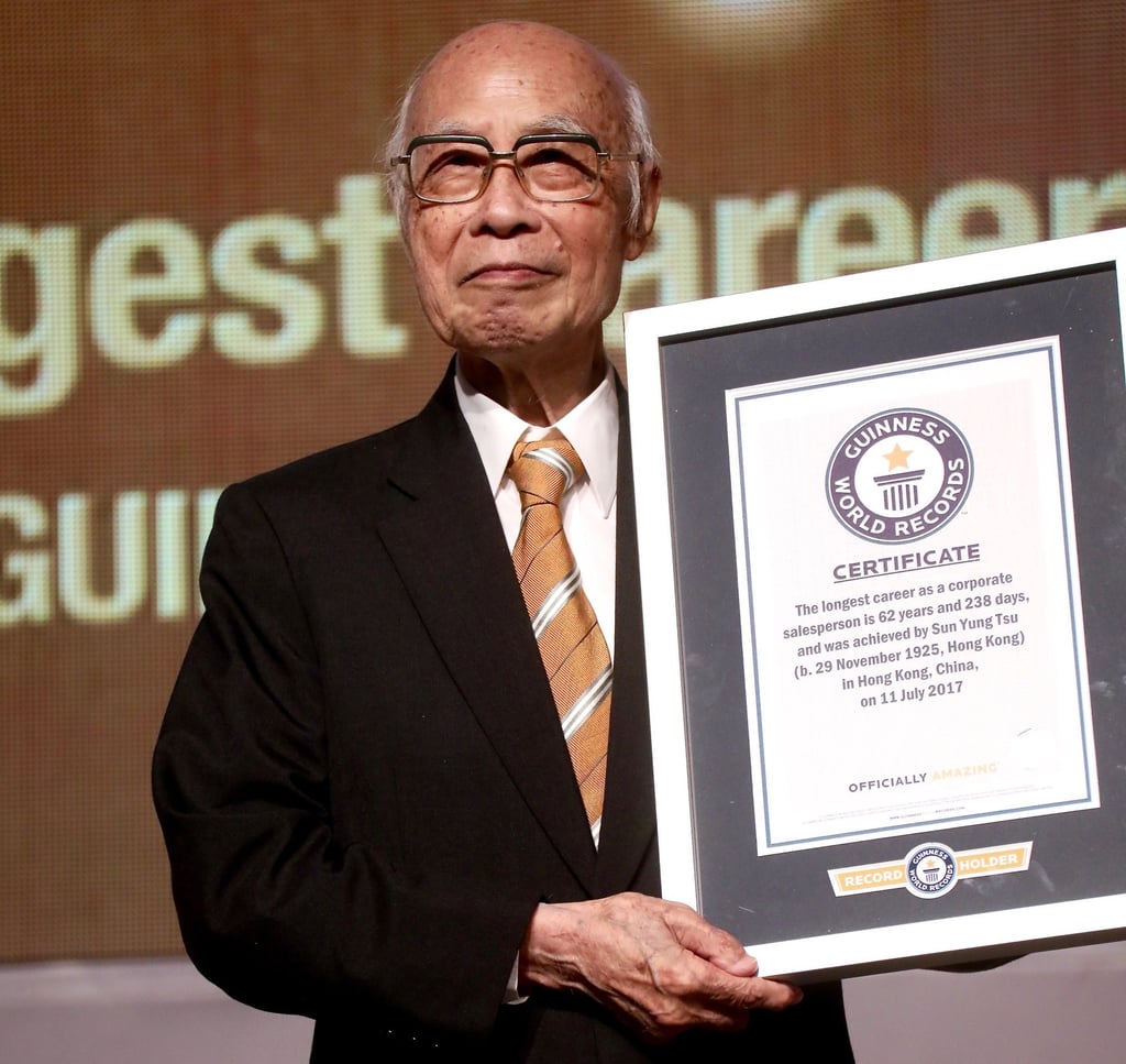 Salesman Joe Sun began to work for Manulife in 1954. Photo: Manulife