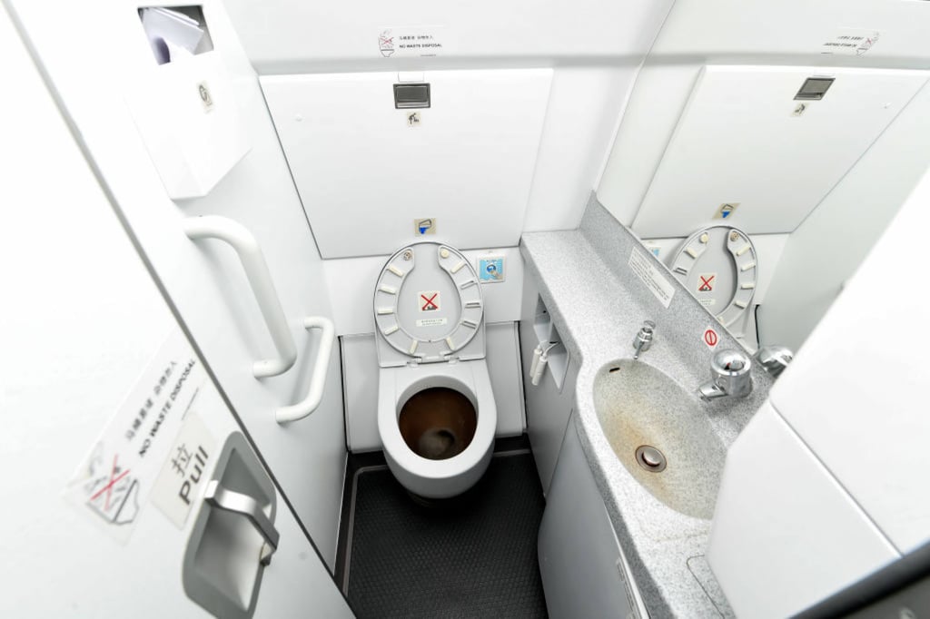 A key argument in the case is whether the time in which Guo went to the toilet and took the photo was actually a break period or not. Photo: Getty