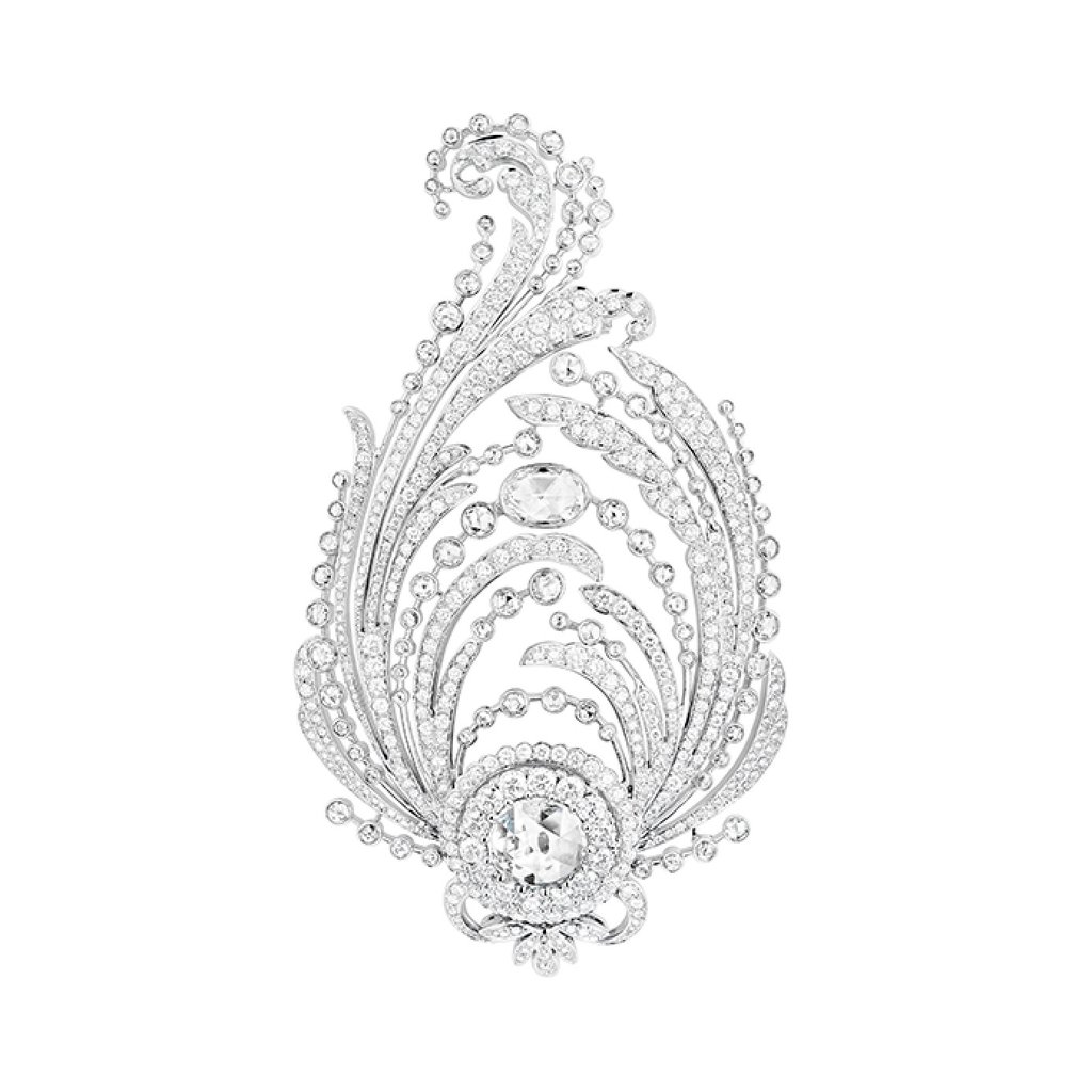 Boucheron New Sarpech brooch in diamonds and white gold. Photo: Boucheron