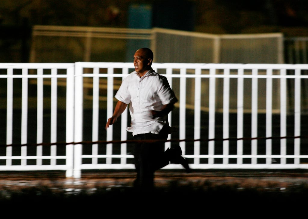 The driver of the hijacked tour bus runs for his life after escaping from the vehicle at Quirino Grandstand in Manila. Photo: Reuters The driver of the hijacked tour bus runs for his life after escaping from the vehicle at Quirino Grandstand in Manila. Photo: Reuters