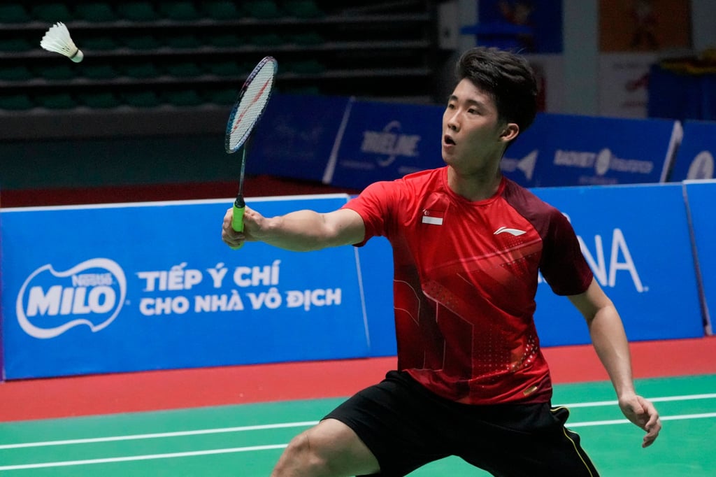 Singapore’s Loh Kean Yew in action against Thailand’s Kunlavut Vitidsarn at the 31st Southeast Asian Games in Bac Giang, Vietnam. Photo: AP Singapore’s Loh Kean Yew in action against Thailand’s Kunlavut Vitidsarn at the 31st Southeast Asian Games in Bac Giang, Vietnam. Photo: AP