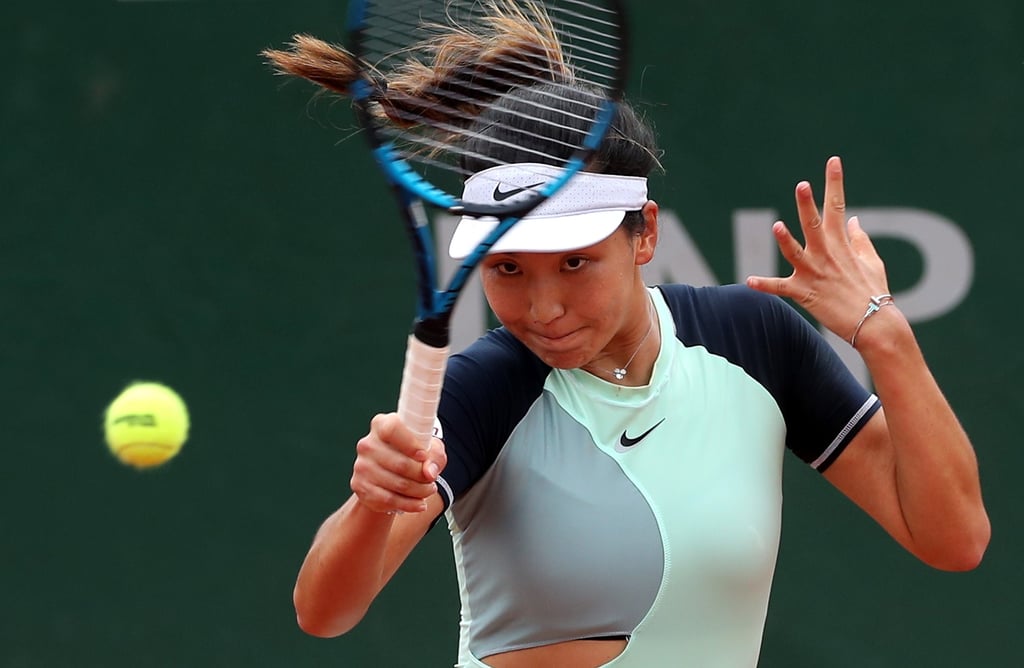 Wang Xinyu of China plays Aliaksandra Sasnovich of Belarus in their women’s first round match during the French Open. Photo: EPA-EFE Wang Xinyu of China plays Aliaksandra Sasnovich of Belarus in their women’s first round match during the French Open. Photo: EPA-EFE