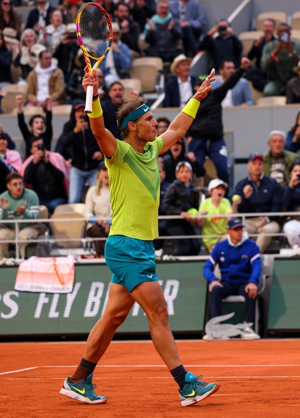 Rafael Nadal beats Felix Auger-Aliassime to set up a tantalising quarter final clash with Djokovic. Photo: AFP Rafael Nadal beats Felix Auger-Aliassime to set up a tantalising quarter final clash with Djokovic. Photo: AFP