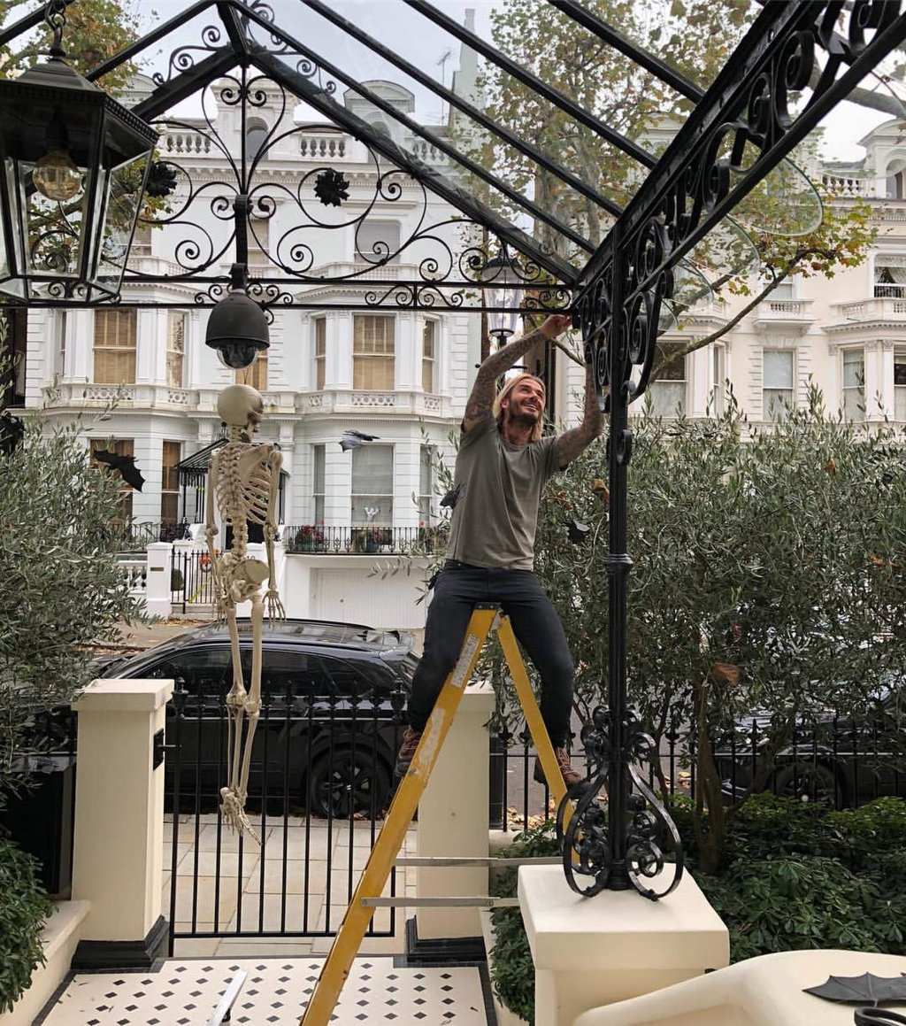 David Beckham getting their home ready for Halloween. Photo: @victoriabeckham/Instagram David Beckham getting their home ready for Halloween. Photo: @victoriabeckham/Instagram