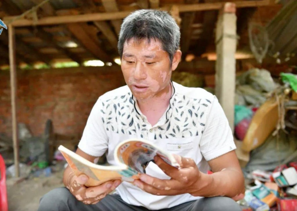 Yang says he only rests for about five hours per day. Photo: BBRTV Yang says he only rests for about five hours per day. Photo: BBRTV