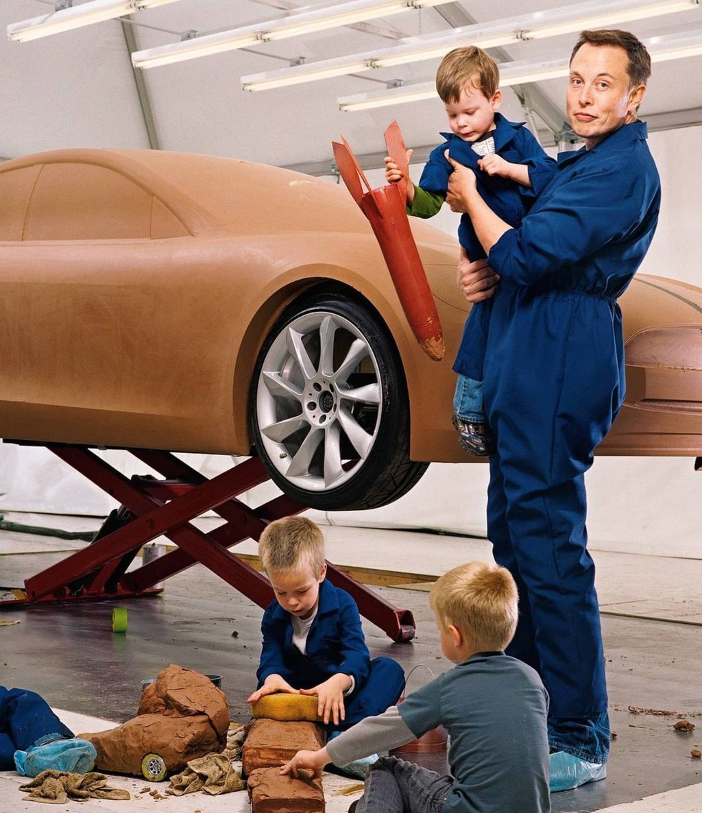 Elon Musk currently has seven children. Photo: @elonmusk/Instagram