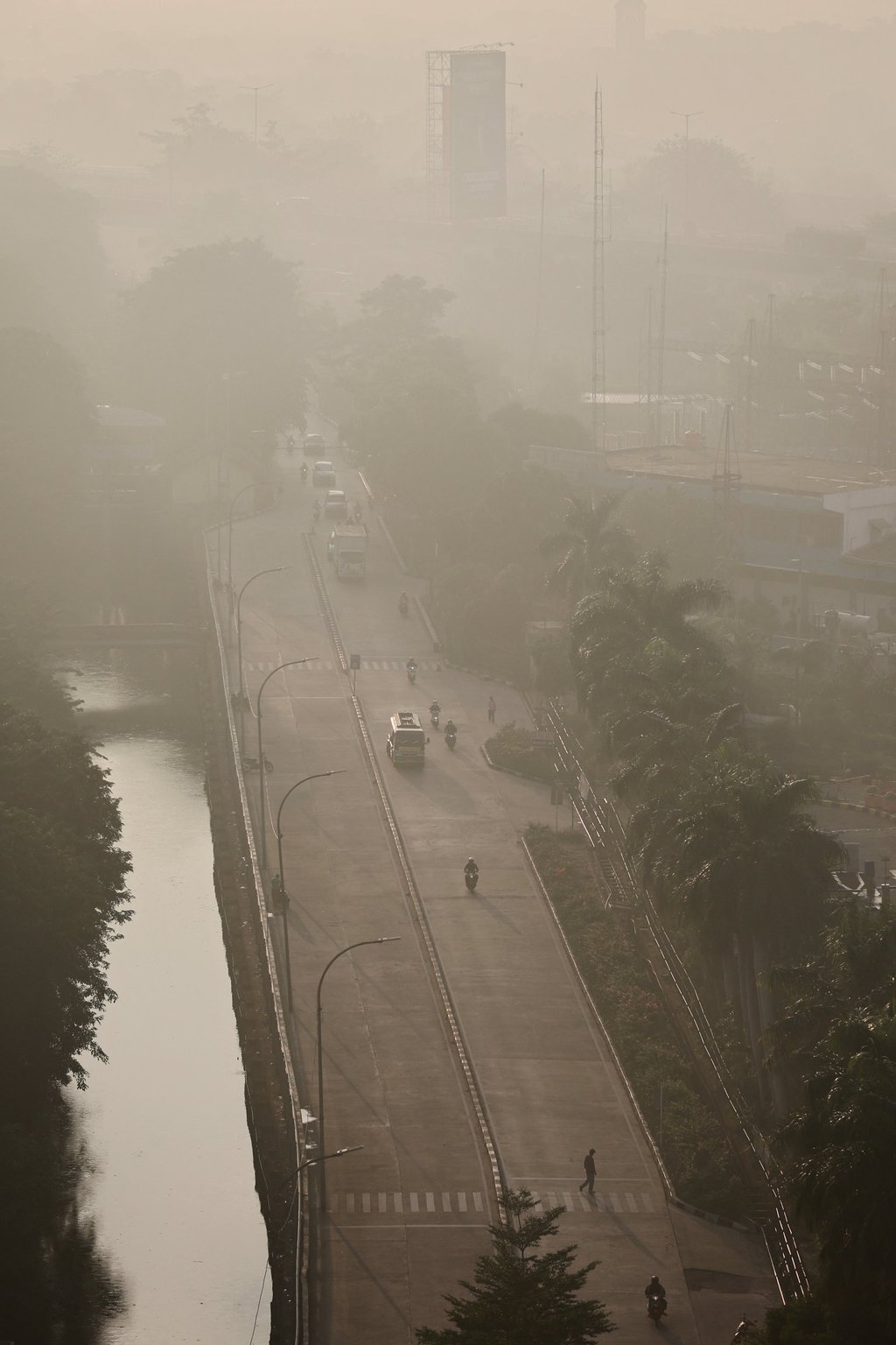 A smoggy Jakarta morning in May. Photo: Reuters