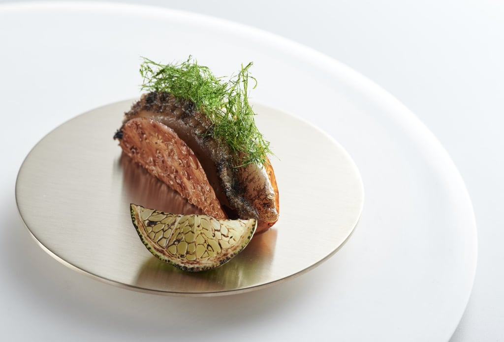 Abalone taco Photo: Mosu