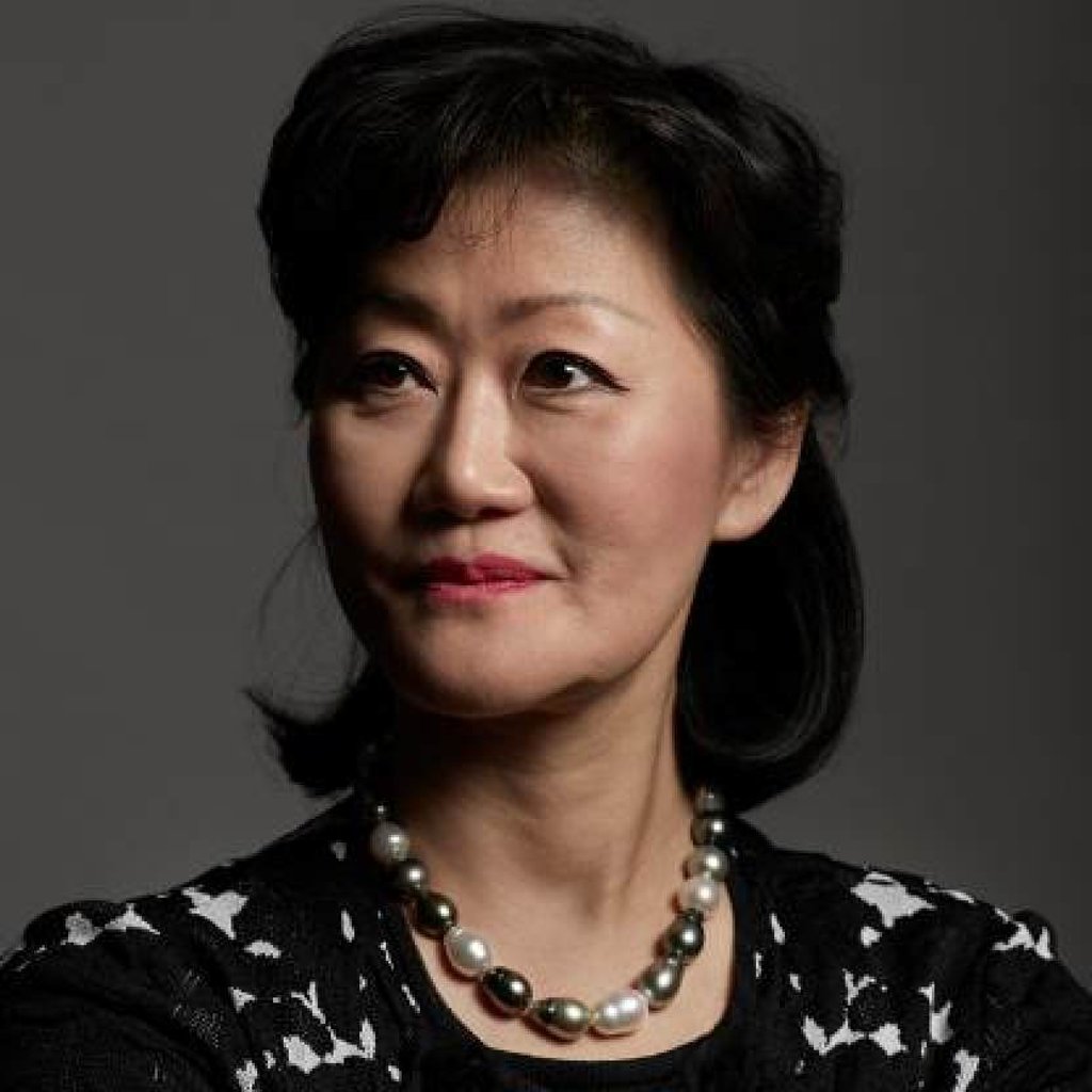 Thai Lee is a Thai-born American businesswoman. Photo: Idol Birthdays Thai Lee is a Thai-born American businesswoman. Photo: Idol Birthdays