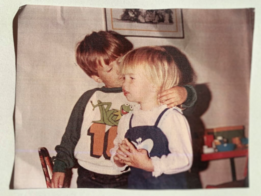 Powrie with his sister in the United States. Photo: Scott Powrie Powrie with his sister in the United States. Photo: Scott Powrie