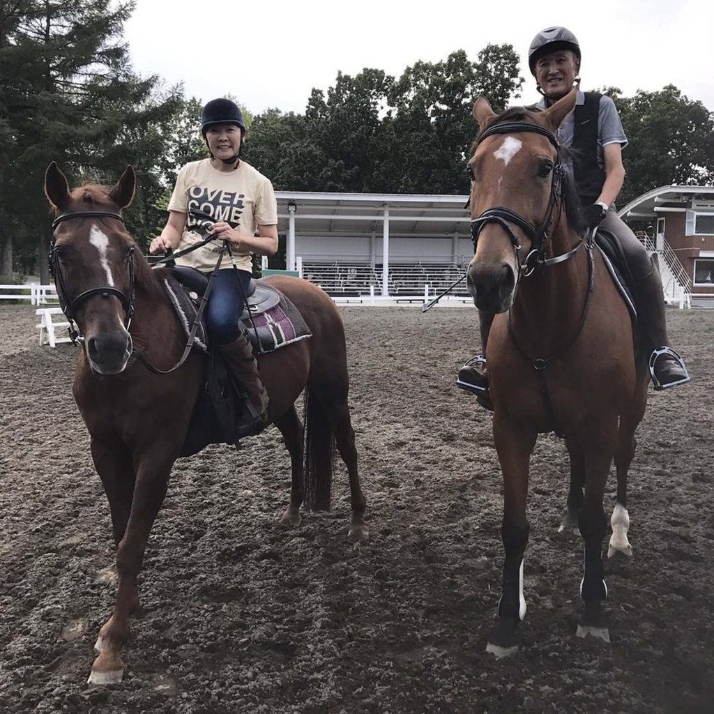 Both Akie Abe and Shinzo Abe posted regularly on their Instagram pages – proving they weren’t like those that had gone before them. Photo: @akieabe/Instagram