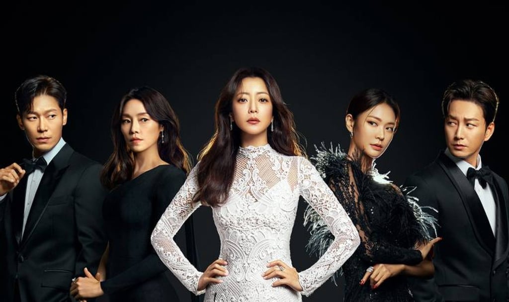 Jung Eugene (second from right) stars in Remarriage and Desires with Kim Hee-sun, Jung Yoo-jin, Park Hoon and Cha Ji-yeon. Photo: Image9/Tiger Studio Jung Eugene (second from right) stars in Remarriage and Desires with Kim Hee-sun, Jung Yoo-jin, Park Hoon and Cha Ji-yeon. Photo: Image9/Tiger Studio
