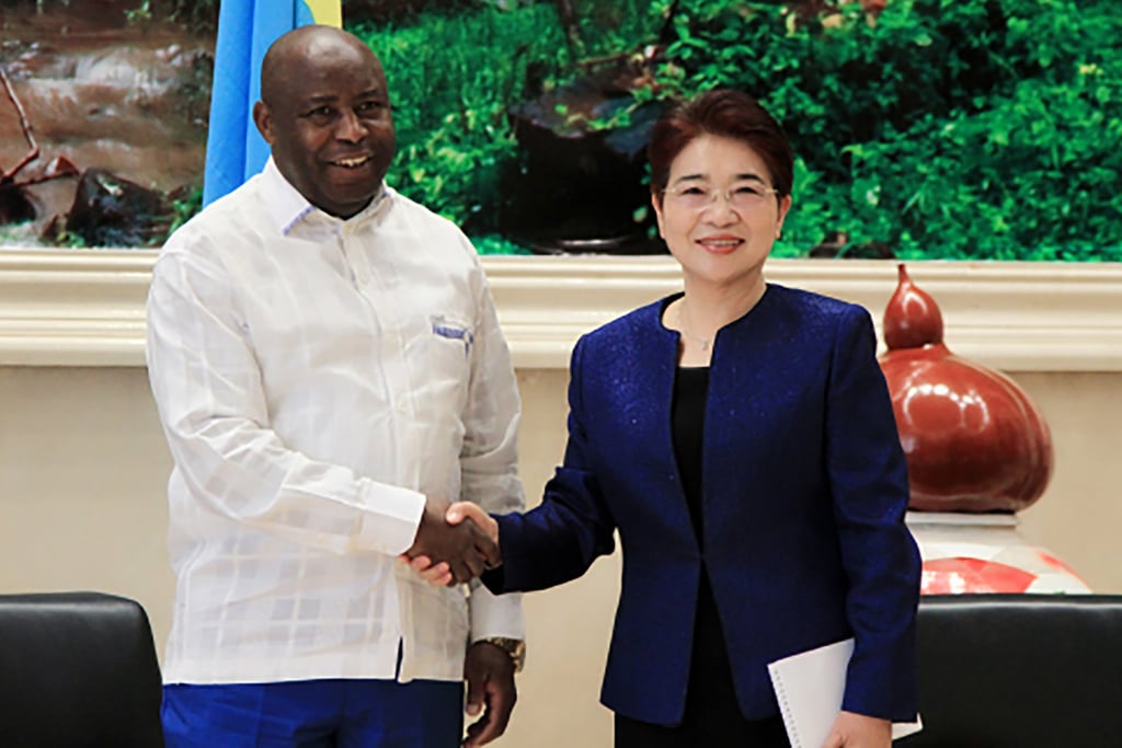 Xu Jinghu with Burundian President Evariste Ndayishimiye in Bujumbura. Photo: Handout