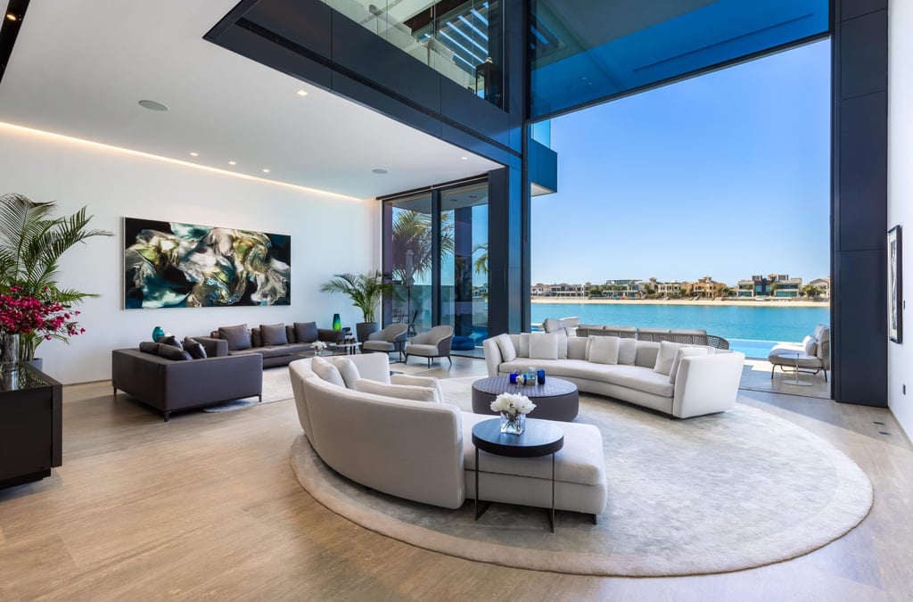 Frond N, Palm Jumeirah in Dubai, in the UAE, which has recently made it cheaper to gain residency through investment in property. Photo: Knight Frank Frond N, Palm Jumeirah in Dubai, in the UAE, which has recently made it cheaper to gain residency through investment in property. Photo: Knight Frank