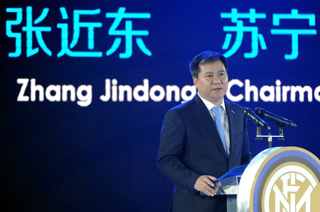 Zhang Jindong, founder and former chairman of Suning.com, during a June 6, 2016 press conference after the acquisition of Inter Milan in the Jiangsu provincial capital of Nanjing. Photo: Agence France-Presse. Zhang Jindong, founder and former chairman of Suning.com, during a June 6, 2016 press conference after the acquisition of Inter Milan in the Jiangsu provincial capital of Nanjing. Photo: Agence France-Presse.