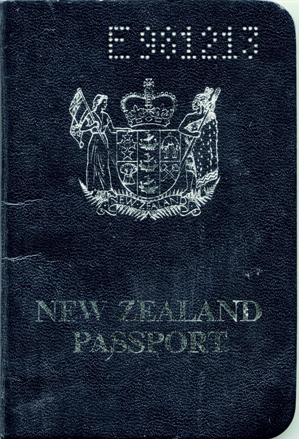 New Zealand passport holders can visit 186 destinations without a visa, putting them level with the US. Photo: Shutterstock New Zealand passport holders can visit 186 destinations without a visa, putting them level with the US. Photo: Shutterstock