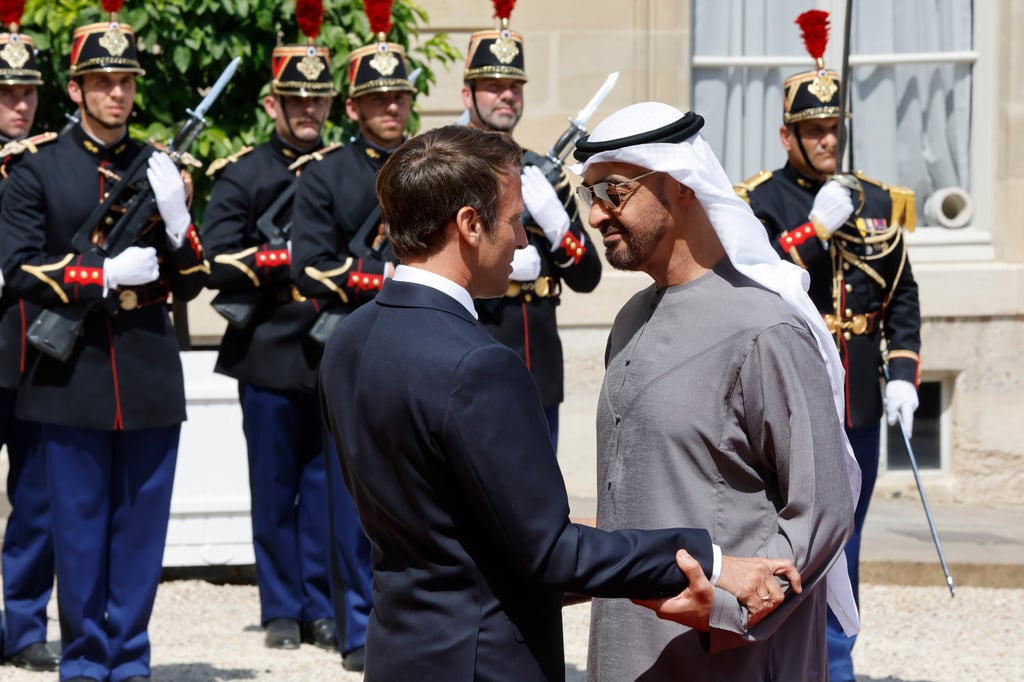 French President Emmanuel Macron, left, welcomes UAE President Sheikh Mohamed bin Zayed Al Nahyan at the Elysee Palace in Paris, France on Monday. Photo: Xinhua French President Emmanuel Macron, left, welcomes UAE President Sheikh Mohamed bin Zayed Al Nahyan at the Elysee Palace in Paris, France on Monday. Photo: Xinhua