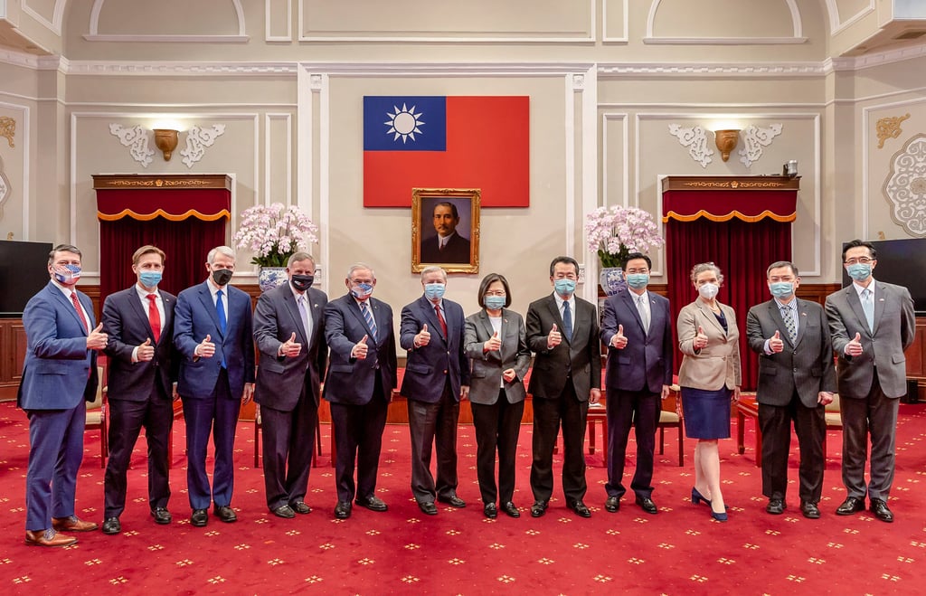 Members of an American congressional delegation pose for a photo with Taiwan’s President Tsai Ing-wen (centre right), and other Taiwanese officials in Taipei on April 15. Photo: Taiwan Presidential Office/ AP