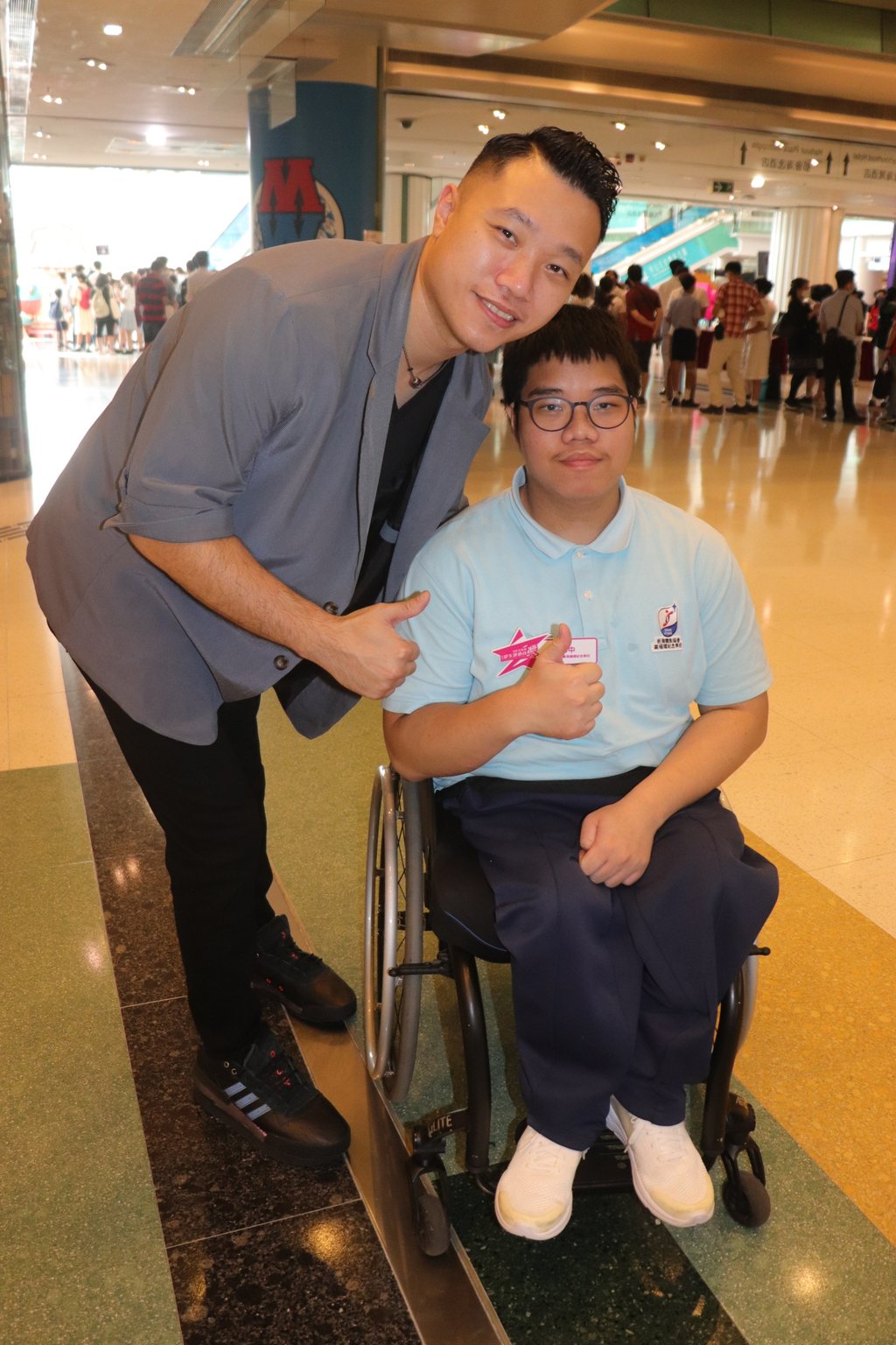 Daniel Chan Ho-yuen (left) and three-time student awardee Cheng Chung. Photo: Shirley Chui