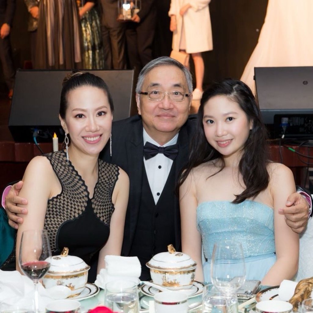 Jasmine Yen was close to mum Cissy Wang’s father, and wrote a tribute song for him on the piano after he died. Photo: @jasmineyen/Instagram Jasmine Yen was close to mum Cissy Wang’s father, and wrote a tribute song for him on the piano after he died. Photo: @jasmineyen/Instagram