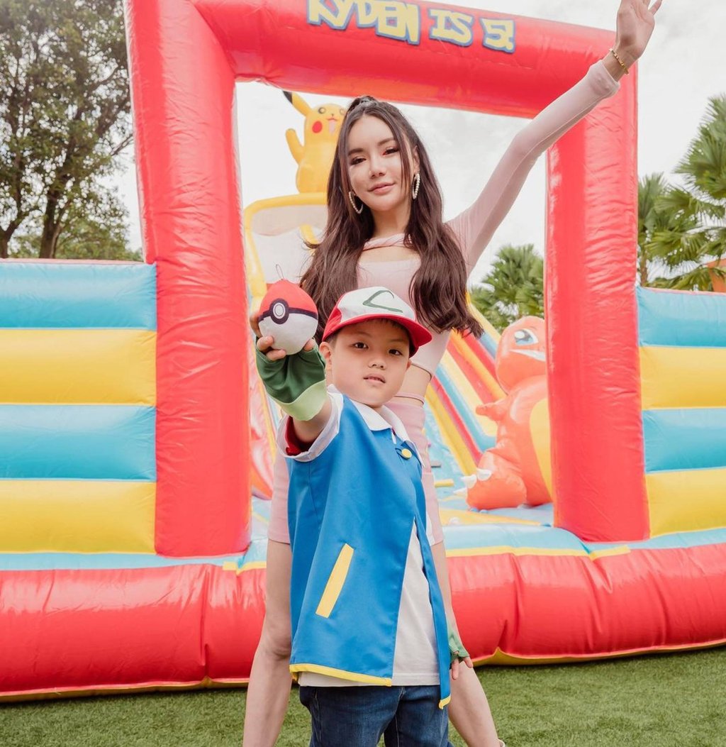 Kim Lim turned 31 around the same time her son Kyden turned five, so she threw an enormous party for them both to enjoy. Photo: @kimlimhl/Instagram