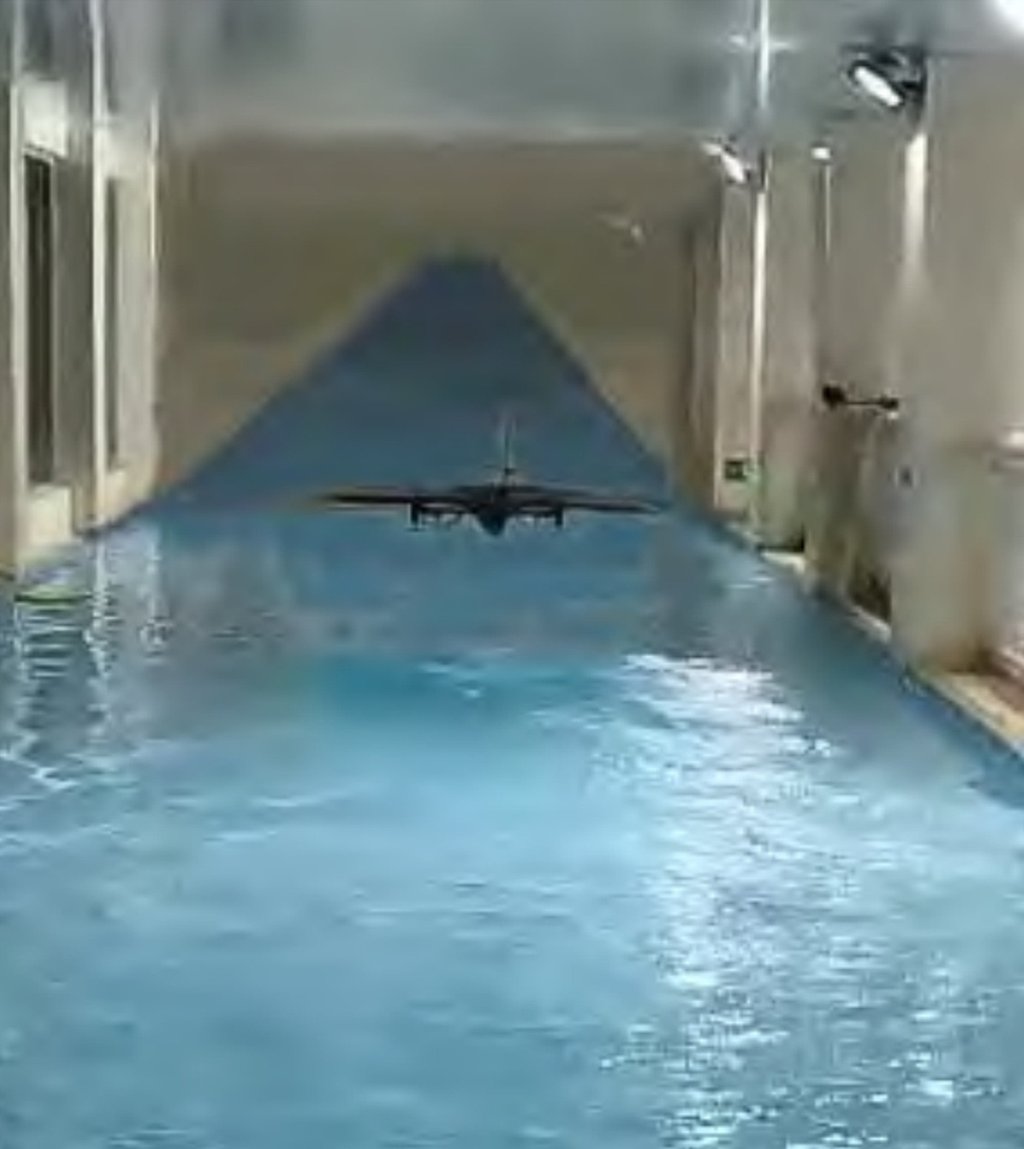 The drone has two large wings that extend when it reaches the surface of the water, allowing it to fly twice as fast as ordinary drones powered by rotor blades. Photo: Nanjing University of Aeronautics and Astronautics