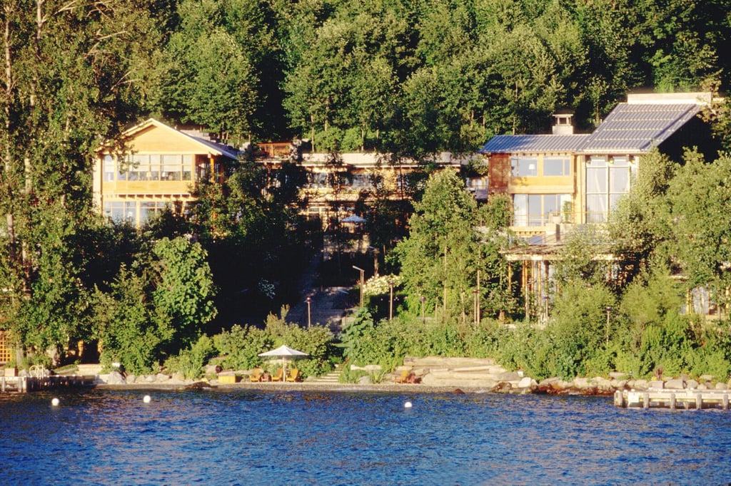 Bill Gates’ lakeside home in Medina, Washington is the ultimate in sustainable luxury living – Phoebe Gates certainly didn’t want for anything growing up here. Photo: TNS