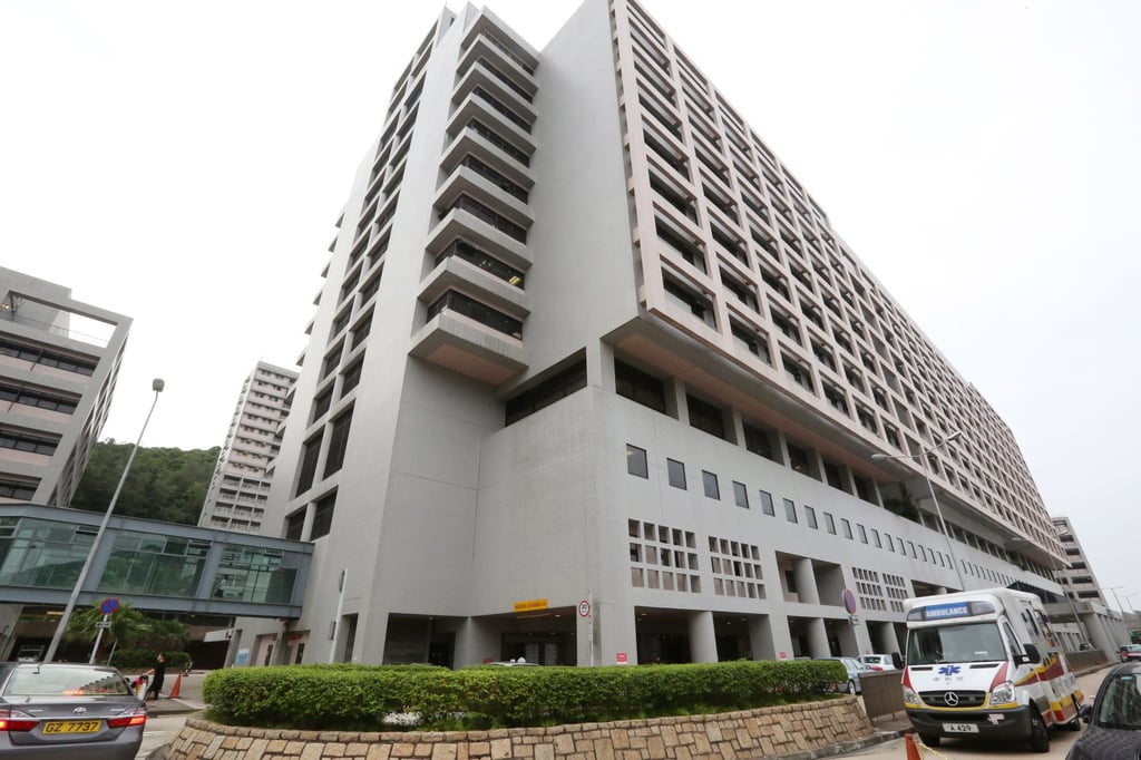 The victim was taken to the Pamela Youde Nethersole Eastern Hospital, Chai Wan. Photo: Edward Wong