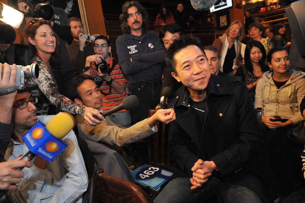 Hoffman Ma of Ponte 16 in Macau, speaks to the media after purchasing Michael Jackson’s iconic sequinned glove for US$420,000 (including the 25 per cent buyer’s premium) from Julien’s Auctions in November 2009, at Hard Rock Cafe in New York. Photo: AP Hoffman Ma of Ponte 16 in Macau, speaks to the media after purchasing Michael Jackson’s iconic sequinned glove for US$420,000 (including the 25 per cent buyer’s premium) from Julien’s Auctions in November 2009, at Hard Rock Cafe in New York. Photo: AP