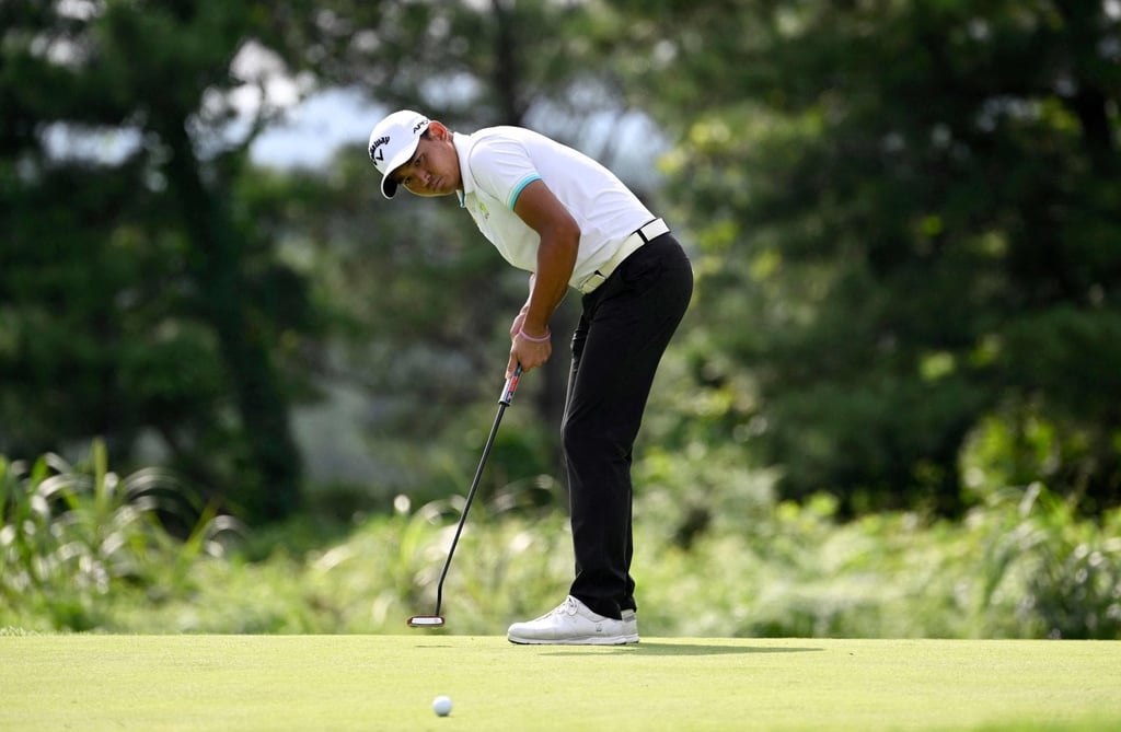 Pavit Tangakamolprasert of Thailand putts during the first round of the International Series Korea golf tournament.