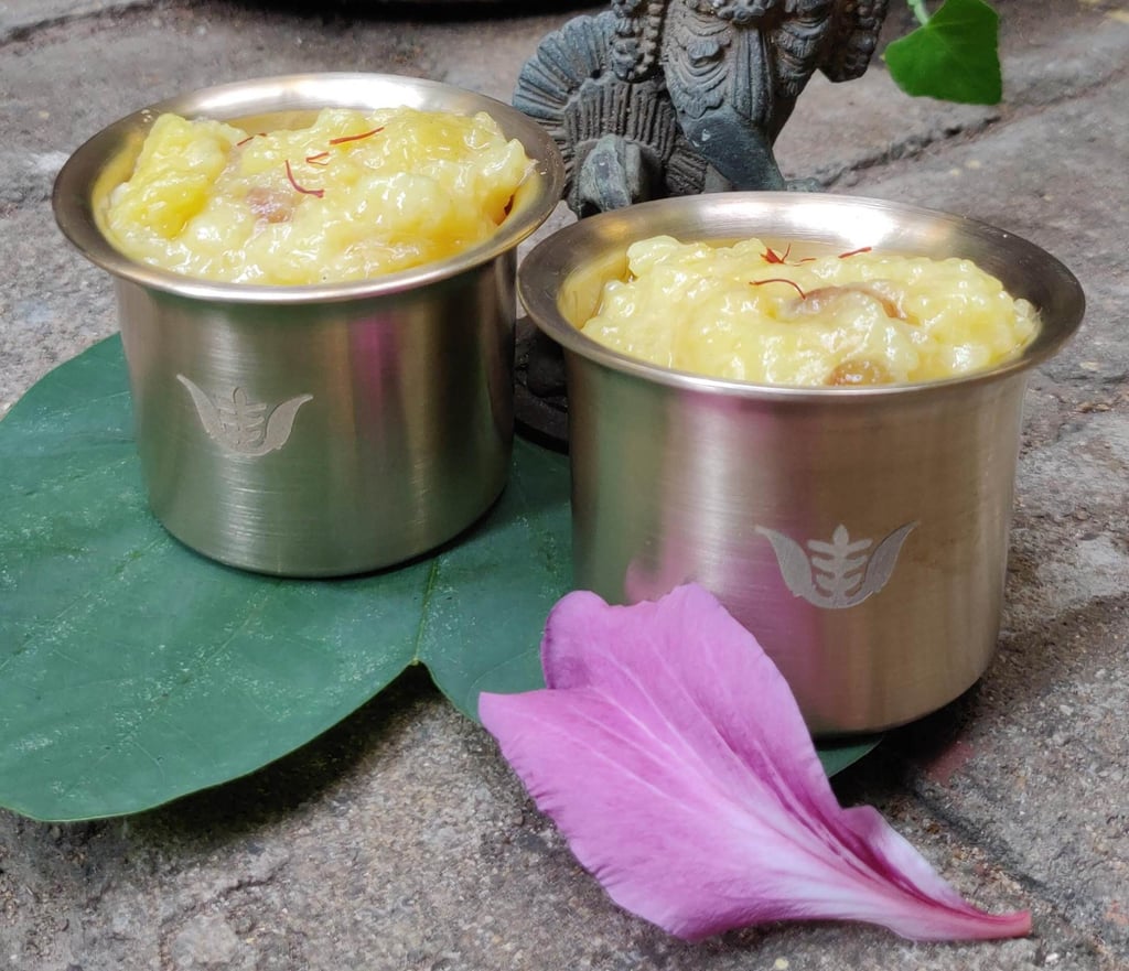 Akkaraadisal, a concoction of rice, milk and jaggery, is served at the Srivilliputhur Andal Temple in Tamil Nadu. Photo: Rakesh Raghunathan