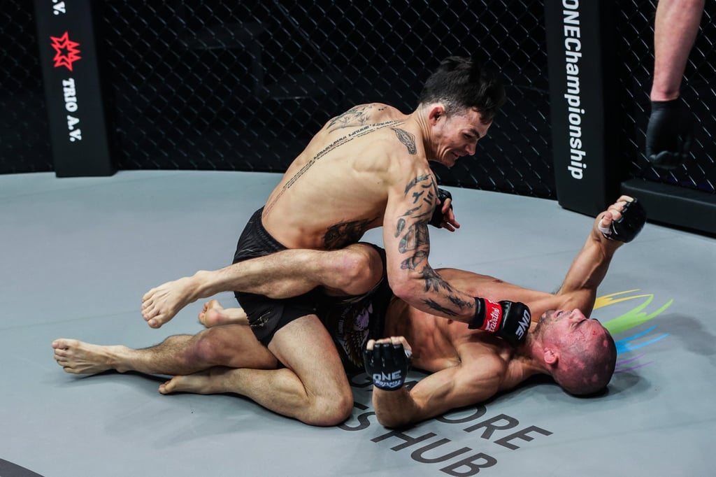 Thanh Le knocks out Garry Tonon at ONE: Lights Out. Photo: ONE Championship. Thanh Le knocks out Garry Tonon at ONE: Lights Out. Photo: ONE Championship.