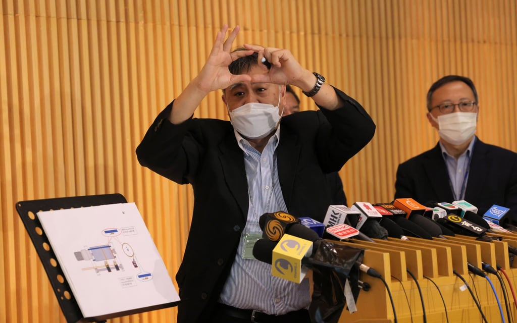 Expert Eric Lim explains some of the issues around the accident. Photo: Jelly Tse Expert Eric Lim explains some of the issues around the accident. Photo: Jelly Tse