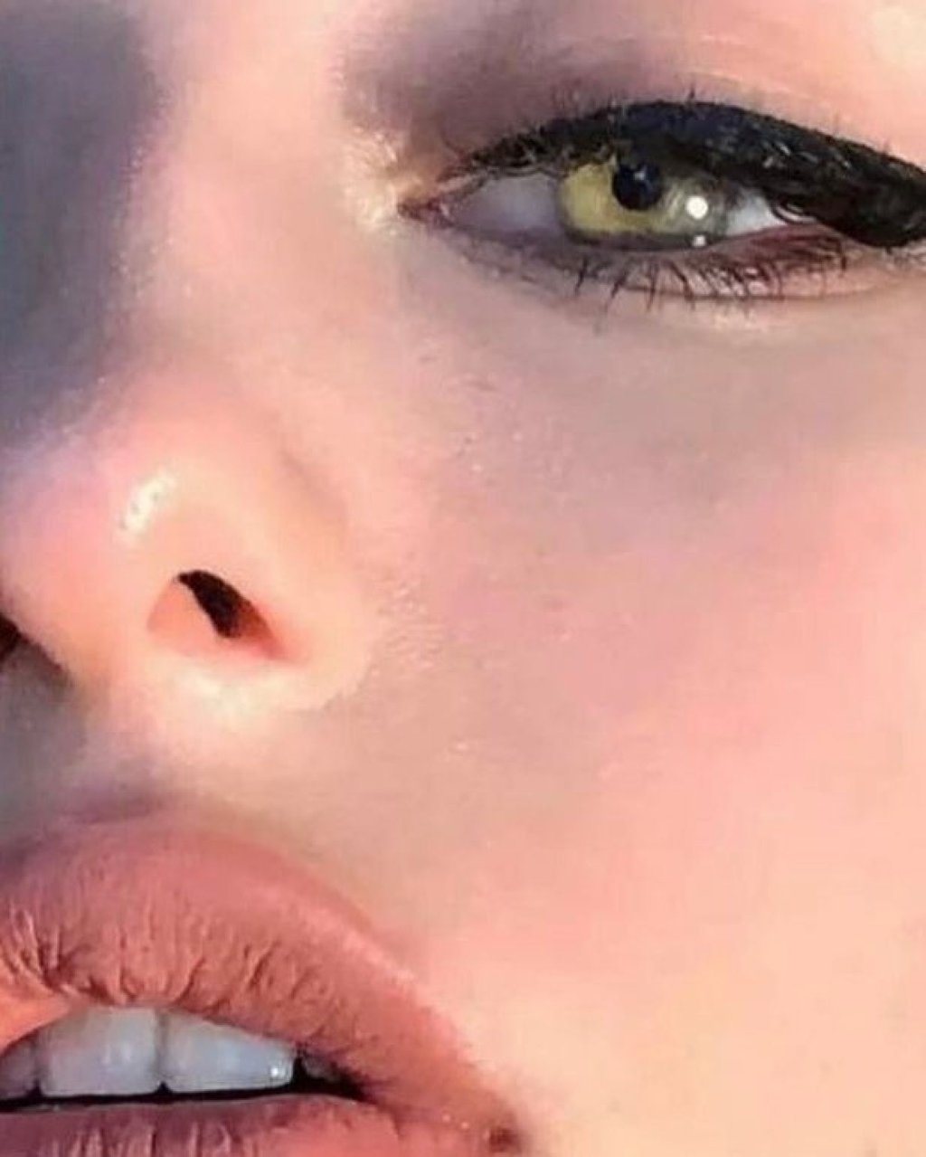 Chia Marti, up close and personal. Photo: @clarachiamarti_oficia/Instagram