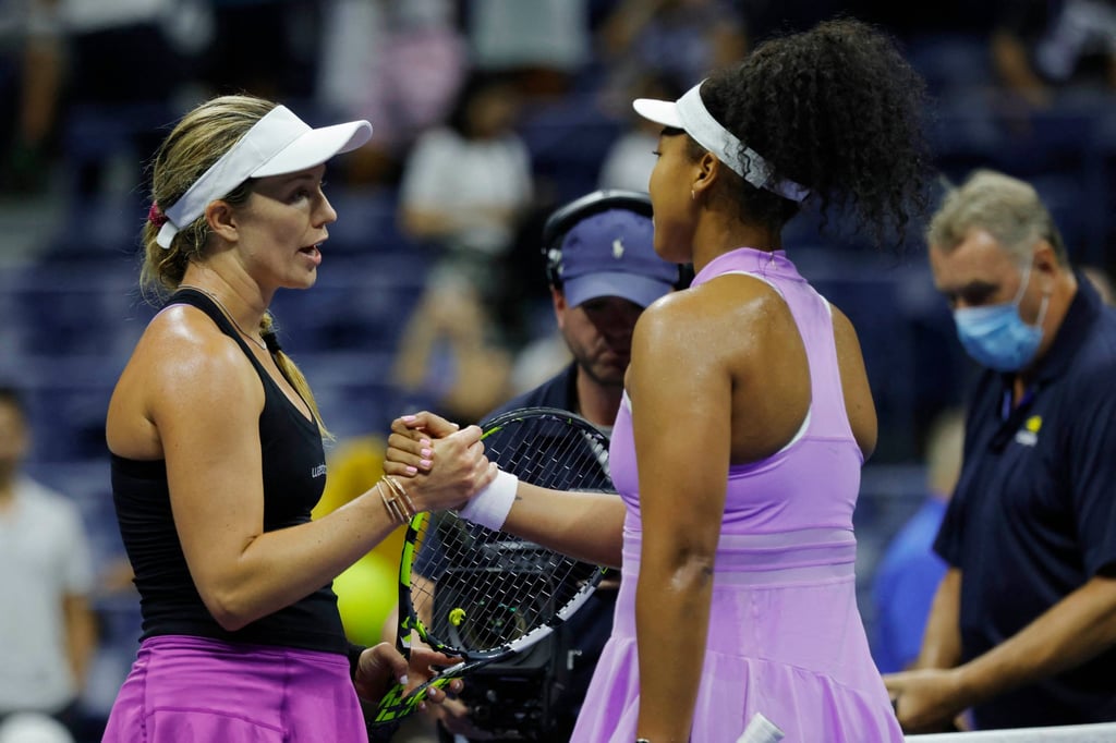 Danielle Collins shakes hands with Naomi Osaka after their match at the 2022 US Open. Photo: USA TODAY Sports