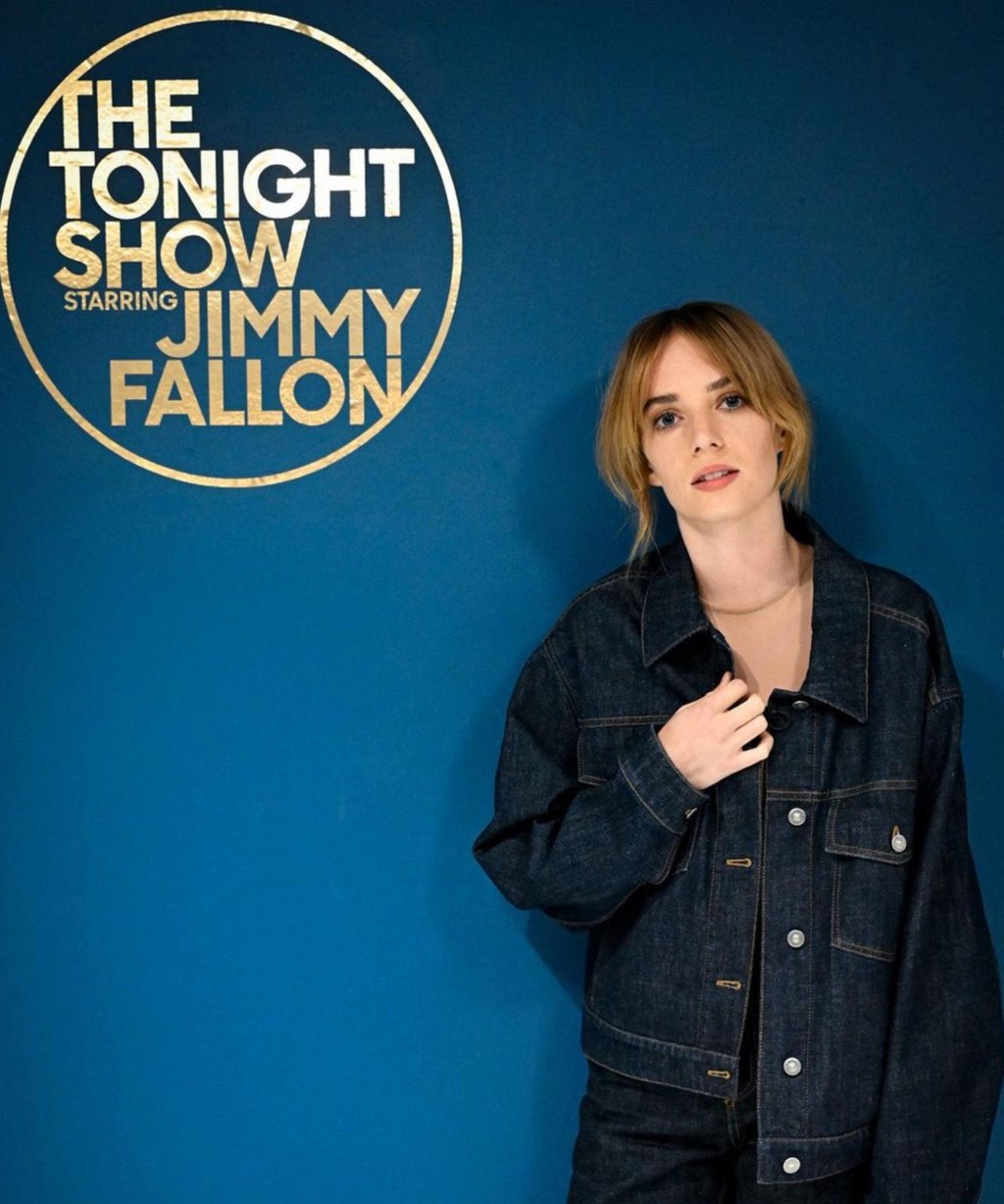 Maya Hawke has carved out her own career path, appearing on The Tonight Show Starring Jimmy Fallon’s to talk about the latest season of Stranger Things. Photo: @maya_hawke/Instagram