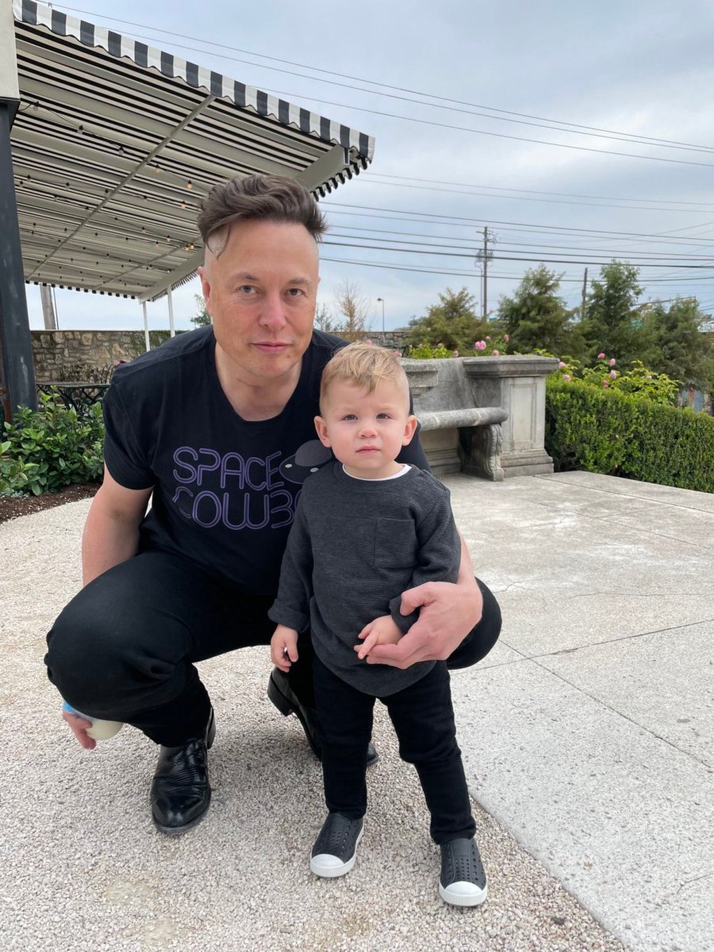 Elon Musk posted a photo with his son X Æ A-12 with seemingly matching haircuts. Photo: @elonmusk/Twitter