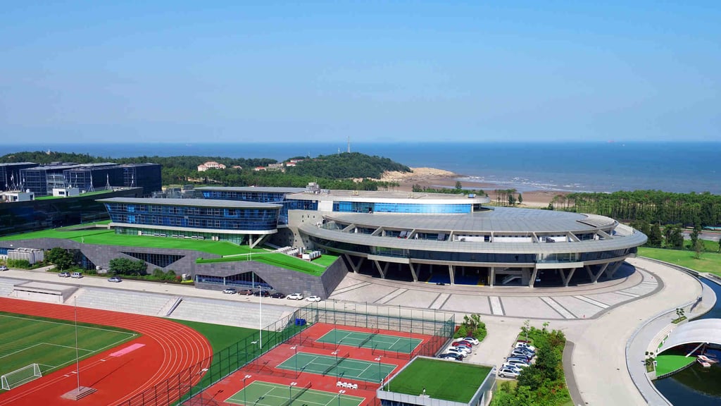 Located in the eastern province of Fujian in China, NetDragon’s Star Trek-inspired headquarters also has a sea view. Photo: NetDragon Located in the eastern province of Fujian in China, NetDragon’s Star Trek-inspired headquarters also has a sea view. Photo: NetDragon