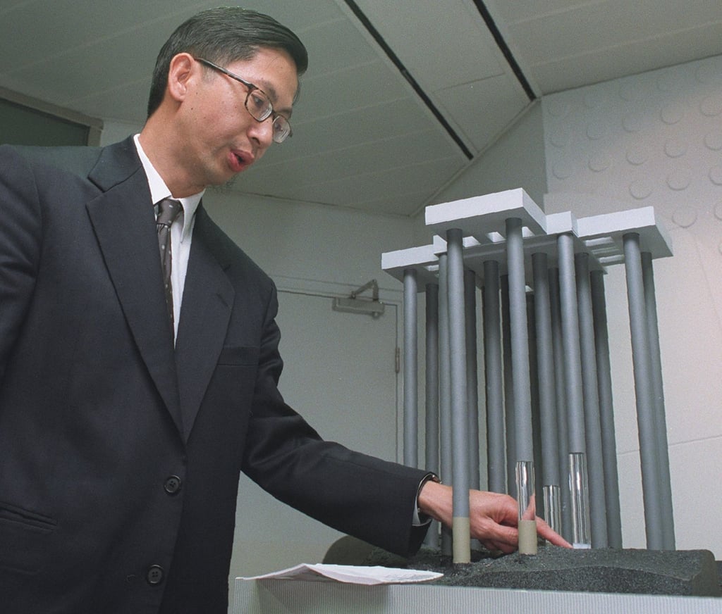 Consultant Wong Chi-ming at the Housing Authority talks about substandard piles discovered at two blocks out of five in Yuen Chau Kok, Sha Tin. Photo: Dickson Lee