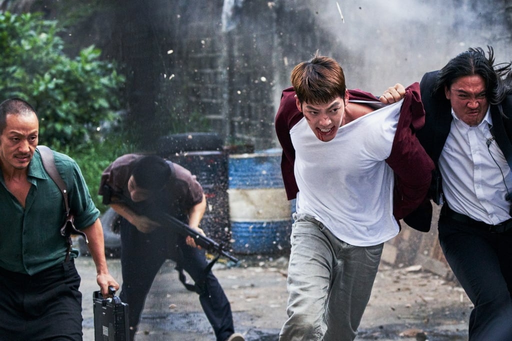 Kim Woo-bin (second from right) in a scene from the 2016 hit film Master. Photo: CJ Entertainment Kim Woo-bin (second from right) in a scene from the 2016 hit film Master. Photo: CJ Entertainment