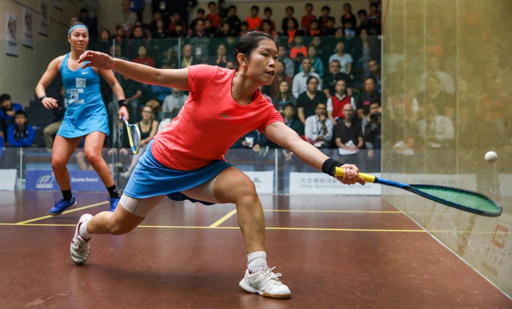 Former Hong Kong No 1 Annie Au Wing-chi plays Amanda Sobhy of the United States at the 2018 Hong Kong Open. Photo: Dickson Lee Former Hong Kong No 1 Annie Au Wing-chi plays Amanda Sobhy of the United States at the 2018 Hong Kong Open. Photo: Dickson Lee