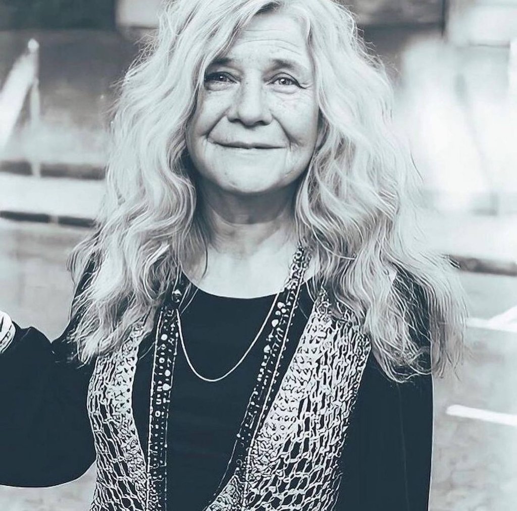 Janis Joplin was an American singer and musician who tragically passed away in 1970 from a heroin overdose – she would be 79 years old if she were alive today. Photo: Alper Yesiltas Janis Joplin was an American singer and musician who tragically passed away in 1970 from a heroin overdose – she would be 79 years old if she were alive today. Photo: Alper Yesiltas