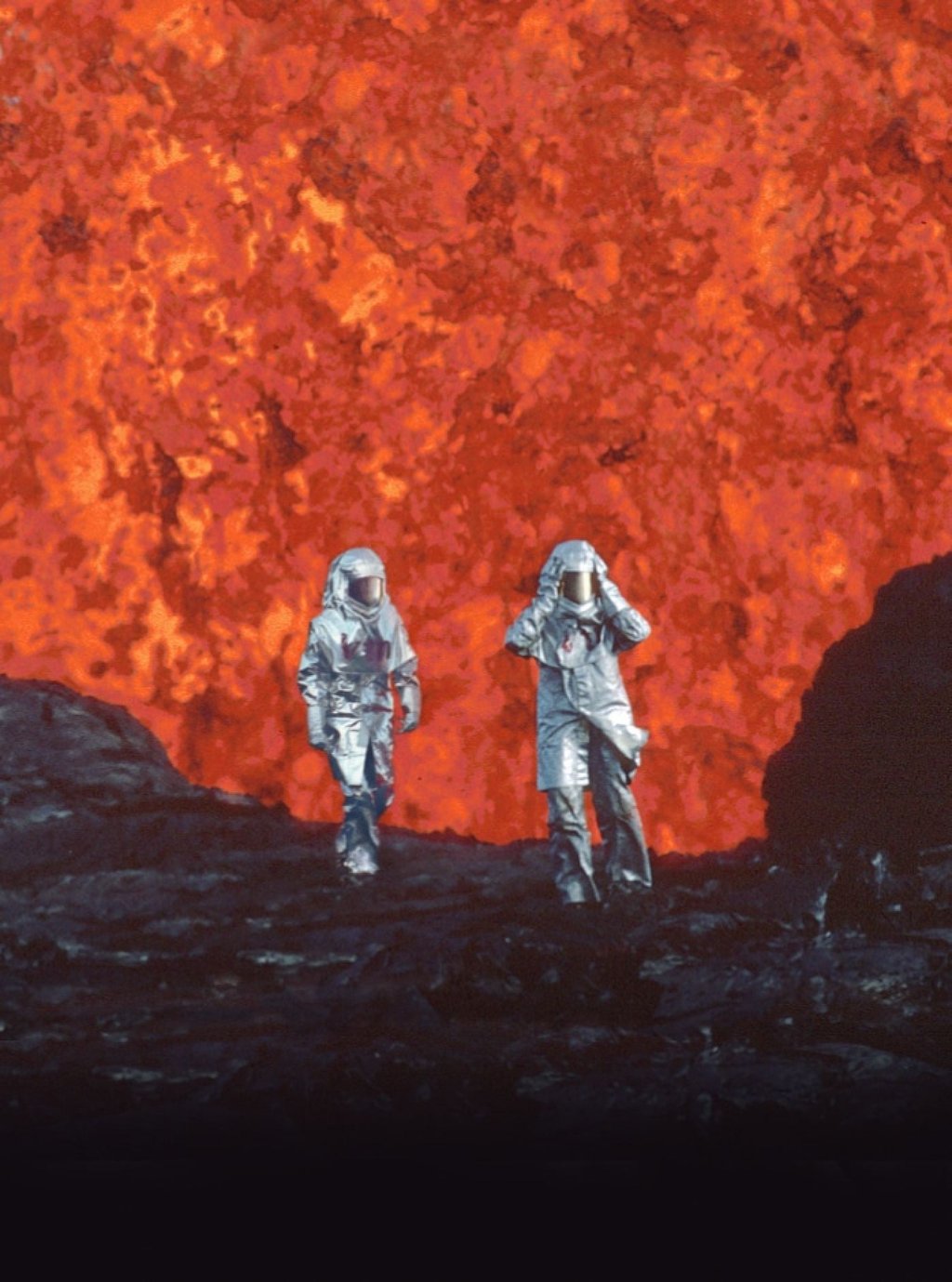 Volcano explorers Katia and Maurice Krafft in the documentary “Fire of Love”. Photo: National Geographic