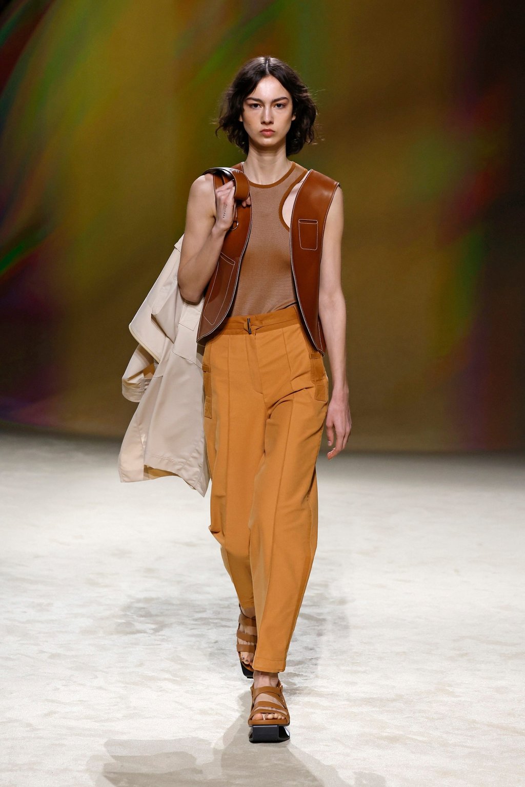 Another earthy look from the Hermès ready-to-wear spring/summer 2023 collection shown on October 1. Photo: Xinhua