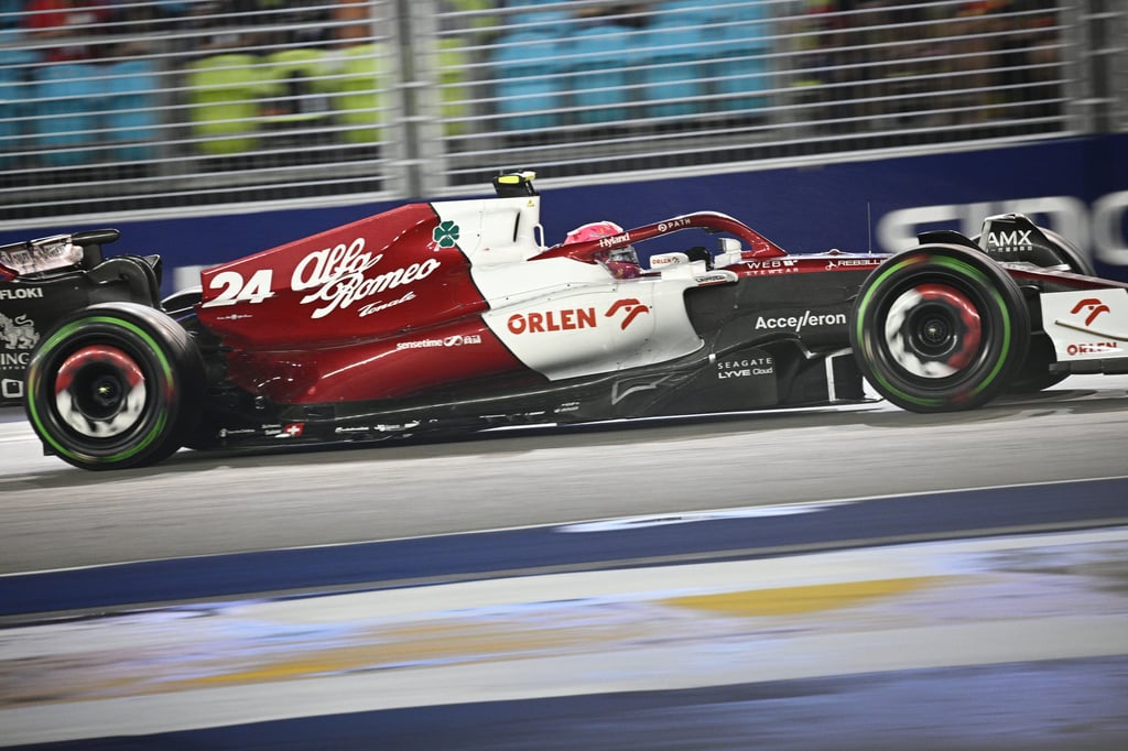 Alfa Romeo’s Zhou Guanyu in action during the Singapore Grand Prix at the Marina Bay Street Circuit. Photo: Xinhua