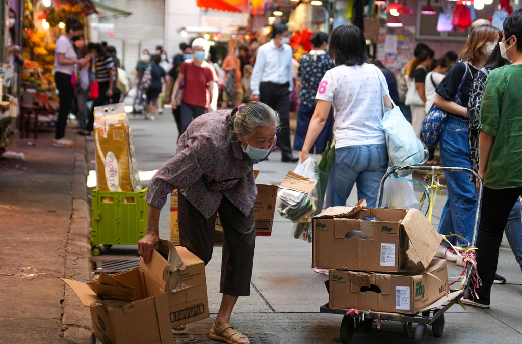 Elderly poor and women in poverty have been forced out of work during the Covid-19 crisis, an Oxfam reports says. Photo: Sam Tsang.