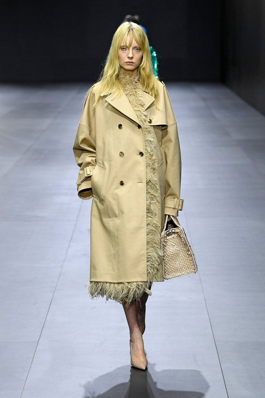 A model presents a creation from Valentino’s spring/summer 2023 ready-to-wear collection during Paris Fashion Week on October 2. Photo: Xinhua