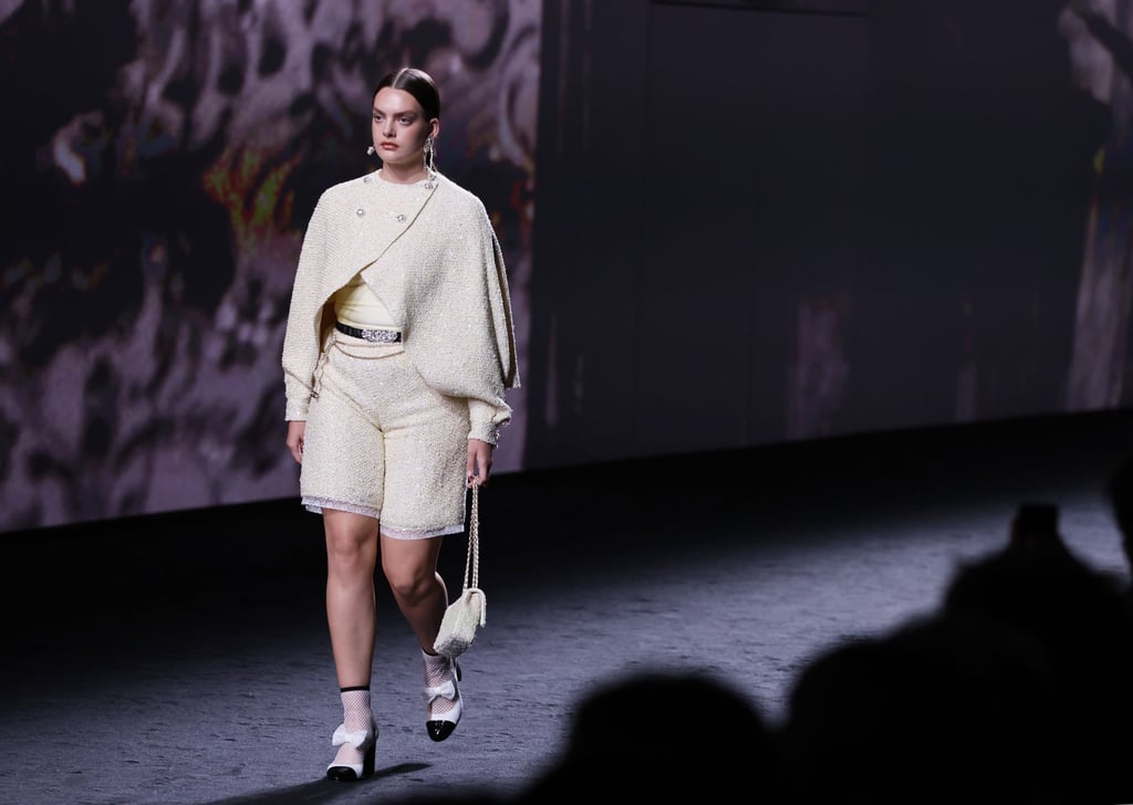 Chanel’s spring/summer 2023 ready-to-wear collection showcased at the Paris Fashion Week on October 4 was inspired by old Hollywood glam. Photo: Xinhua Chanel’s spring/summer 2023 ready-to-wear collection showcased at the Paris Fashion Week on October 4 was inspired by old Hollywood glam. Photo: Xinhua