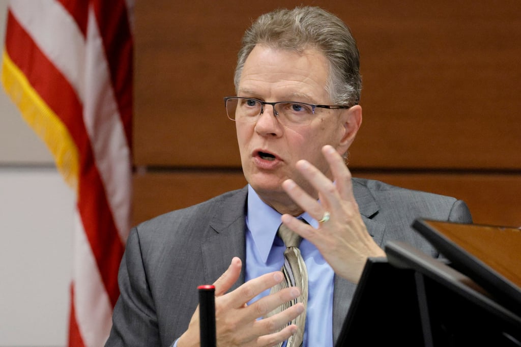 Clinical neuropsychologist Robert Denney testifies during the penalty phase of the trial of Nikolas Cruz at the Broward County Courthouse in Fort Lauderdale, Florida, on Thursday. Photo: South Florida Sun Sentinel via AP Clinical neuropsychologist Robert Denney testifies during the penalty phase of the trial of Nikolas Cruz at the Broward County Courthouse in Fort Lauderdale, Florida, on Thursday. Photo: South Florida Sun Sentinel via AP