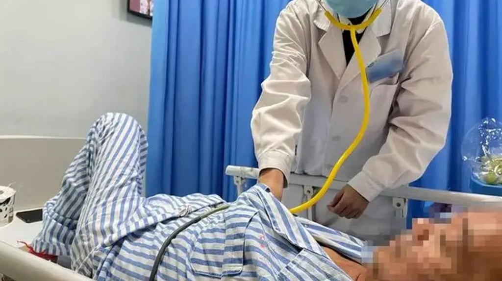 The man, still in hospital, can now eat and communicate with others normally, doctors say. Photo: Baidu The man, still in hospital, can now eat and communicate with others normally, doctors say. Photo: Baidu